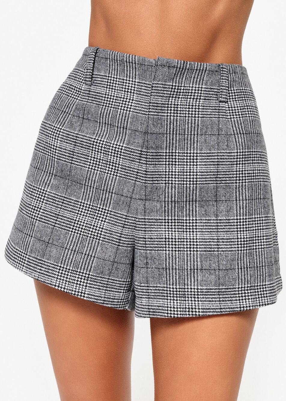 Cami NYC x Revolve Matti Short Black White NEW Size 2 High Rise Wool Blend Plaid